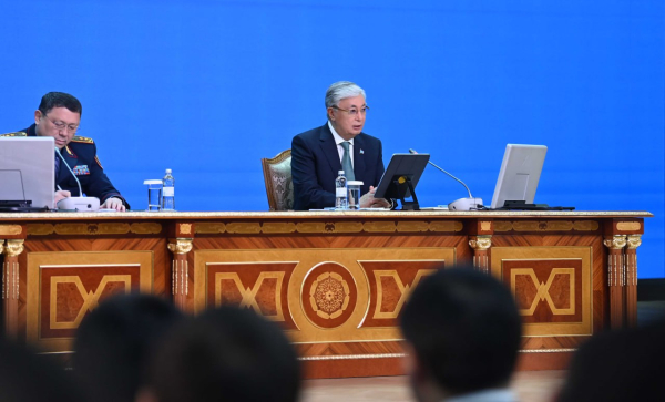 Тоқаев: Полиция халыққа үлгі болуы керек