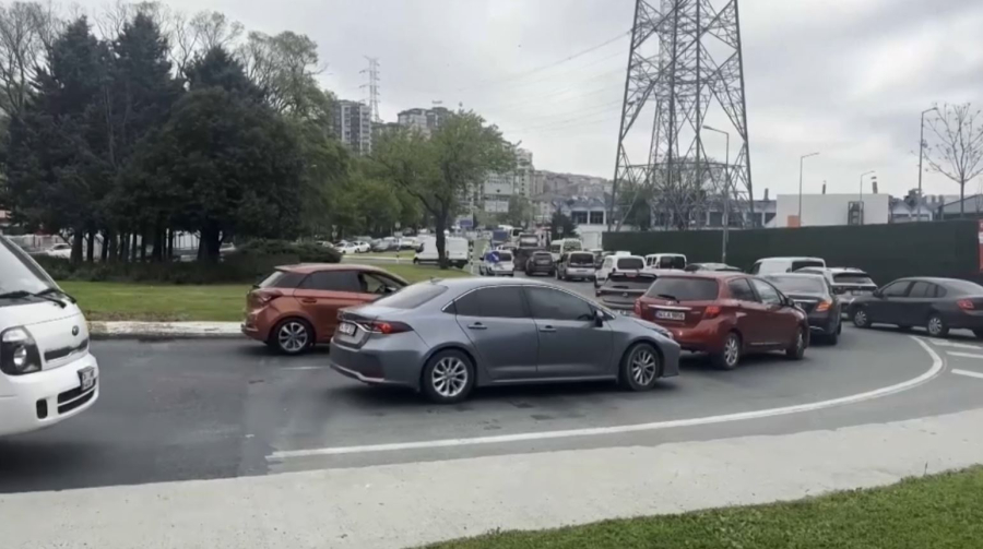 Ыстанбұлда 200-ге жуық жер сілкінісі тіркелді. LIVE