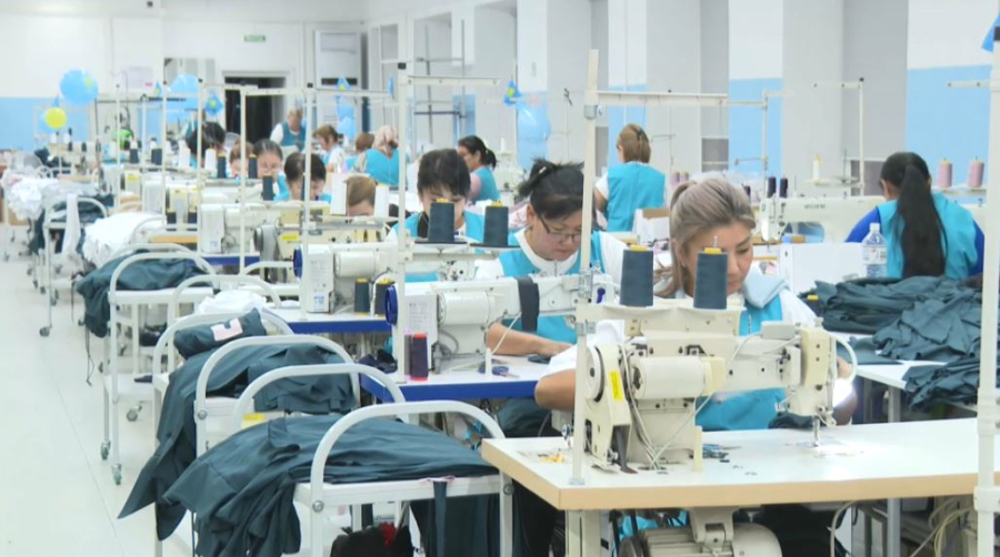 Более 200 безработных в области Абай освоили новые профессии