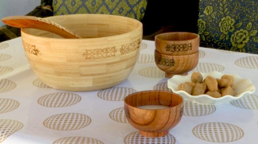 Жетісу облысының тұрғыны саумалдан балмұздақ жасайды