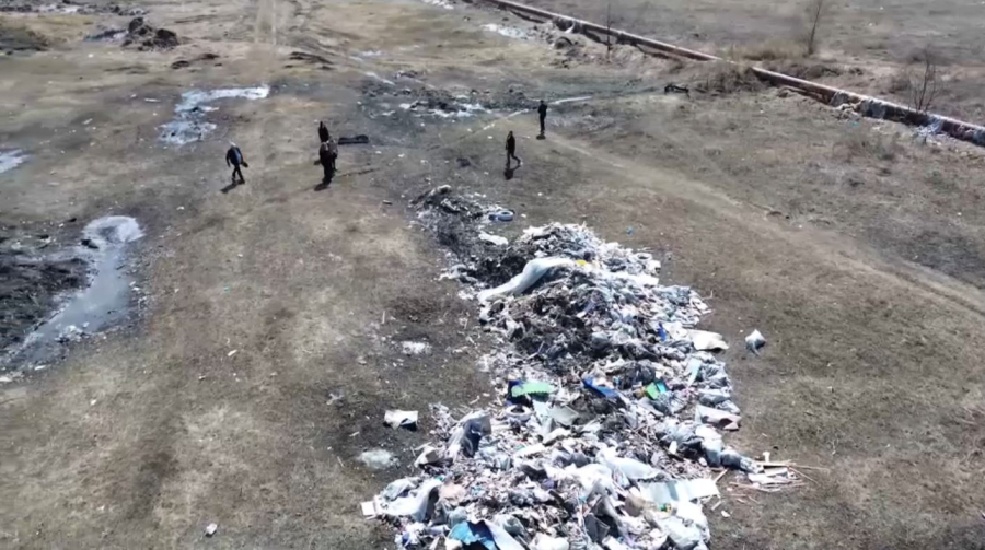 Экологи Усть-Каменогорска борются со стихийными свалками