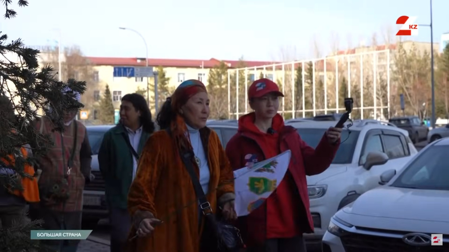 Прогуляемся по Астане вместе с экскурсоводом! Столичные гиды рассказали о своей работе