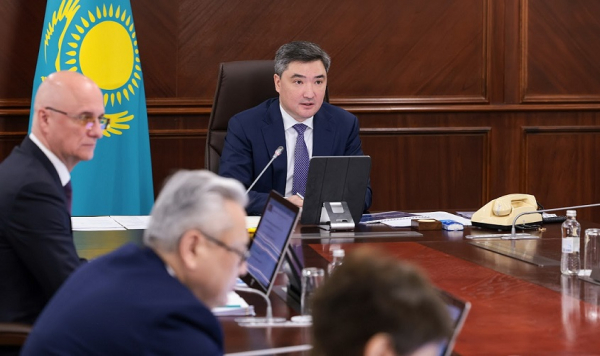 Премьер поручил выработать новые подходы в торговой политике