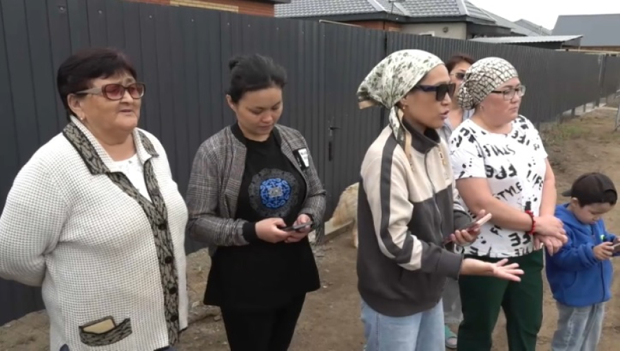 На отсутствие инфраструктуры жалуются жители микрорайона в Уральске