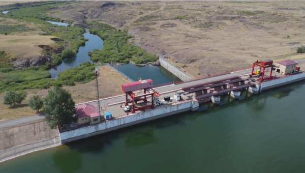 Дно Астанинского водохранилища очистят впервые за 50 лет