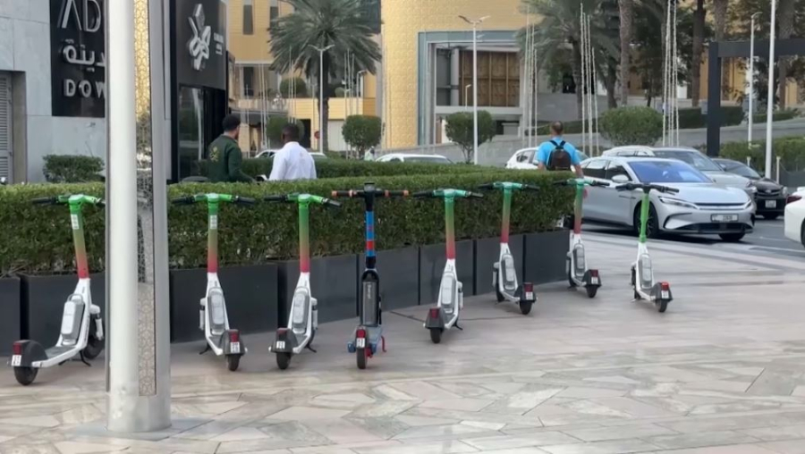 Дубайда самокаттарға бақылау күшейді
