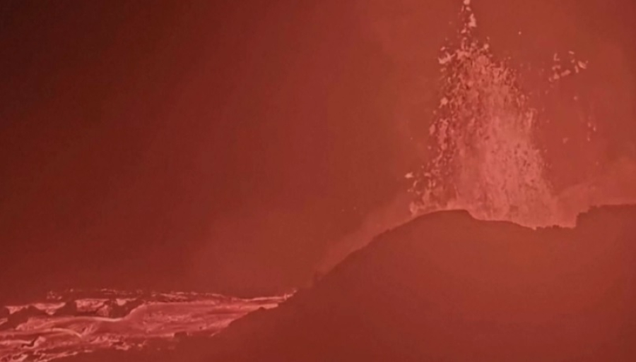 На Гавайях в очередной раз началось извержение вулкана Килауэа