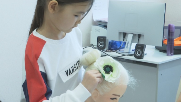 8-летняя карагандинка победила в конкурсе парикмахеров