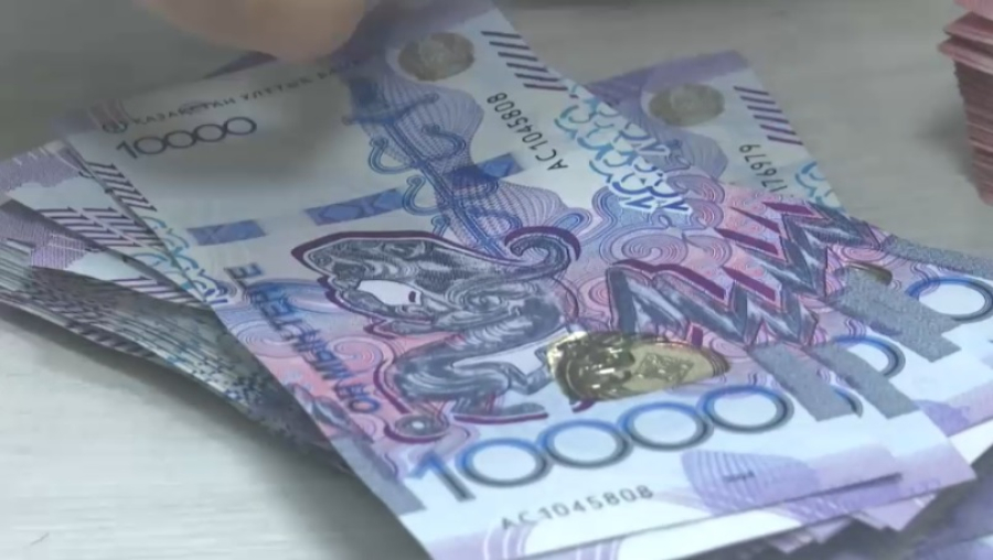 Как будут повышать доходы казахстанцев