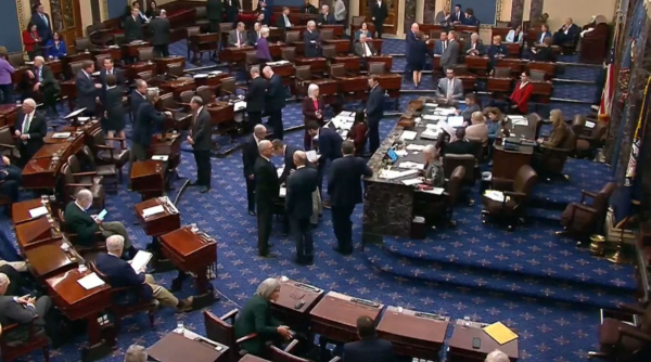 США избежали шатдауна: правительство получило финансирование на полгода