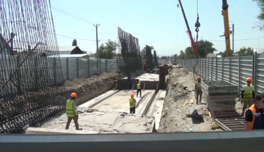 Таразцы жалуются на грохот от строительства моста