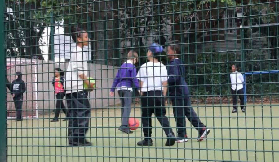 Ұлыбританияда мектептердегі тәртіпсіздікпен күрес күшейтілмек