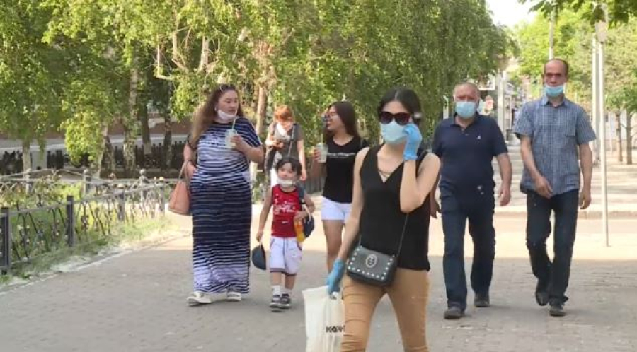 Сезонная аллергия: врачи выделяют три пика заболевания