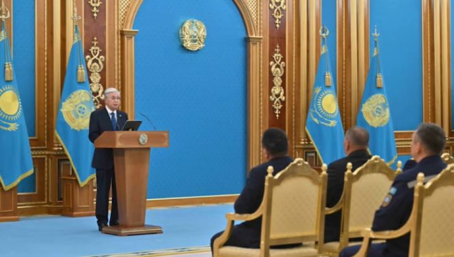 Президент: Үкімет төтенше жағдайларды уақытылы ескертуге мән беру керек