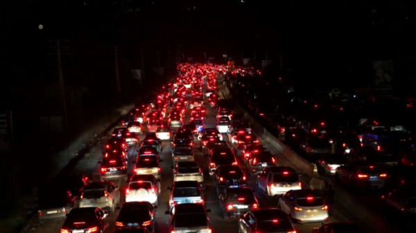 Үш күнде Ливаннан 27 мың адам кетіп қалған