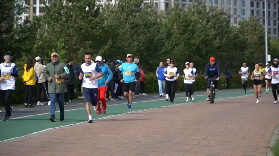 ₸200 млн собрал благотворительный забег Charity Samruk Marathon