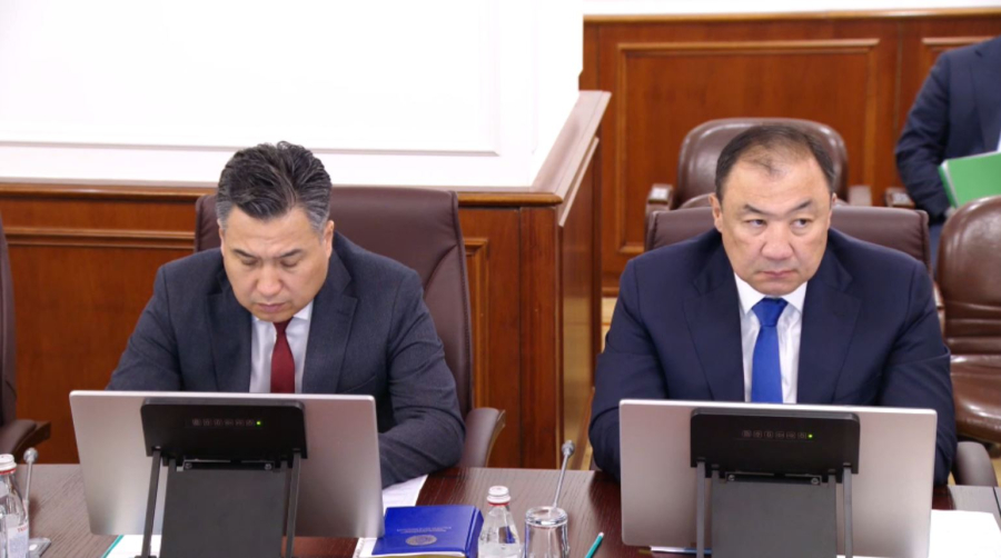 ҰБТ: талапкерлердің 33%-ы сынақтан сүрінді