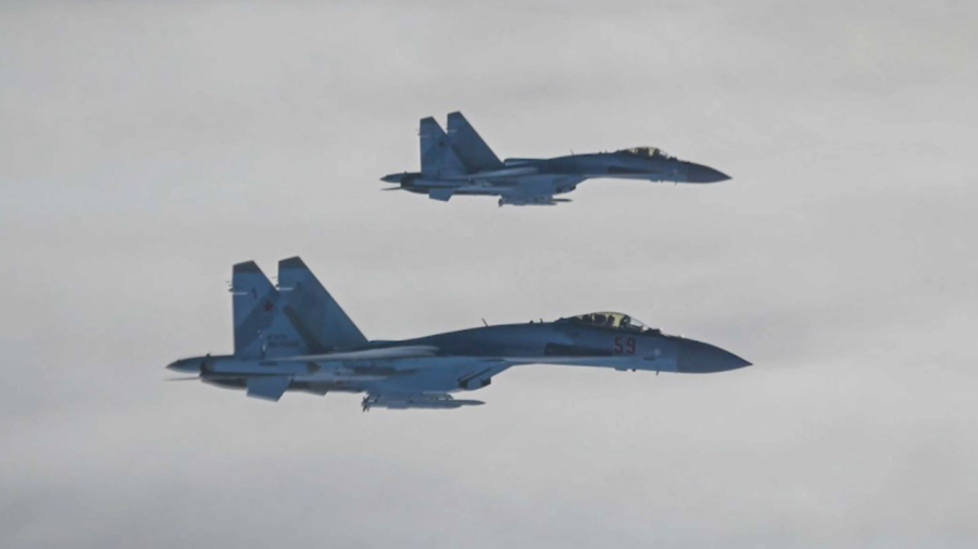 Қазақстан Президентінің бортын РФ Қорғаныс министрлігінің Су-35 ұшақтары сүйемелдеді