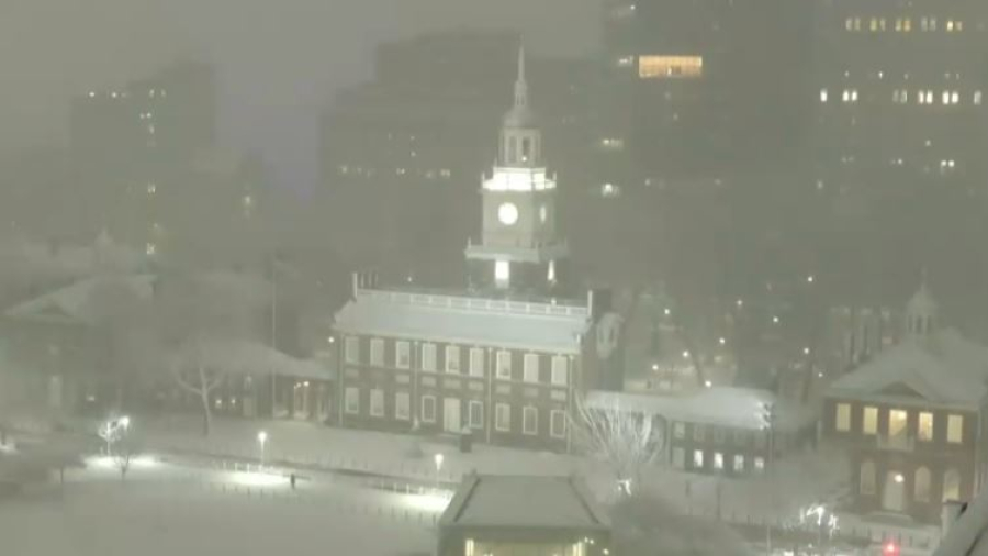 Зимний шторм в США: режим ЧС в шести штатах