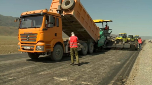 10,7 тыс. км дорог построят и отремонтируют до конца года в РК