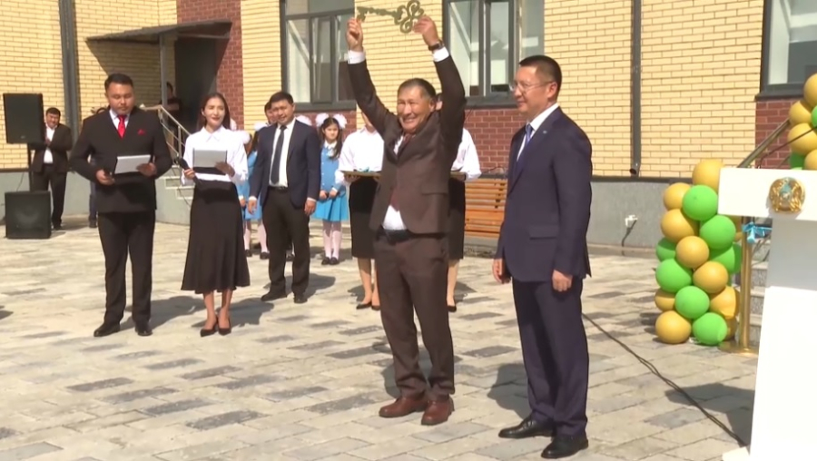 Две новые школы открыли в сёлах Павлодарской области