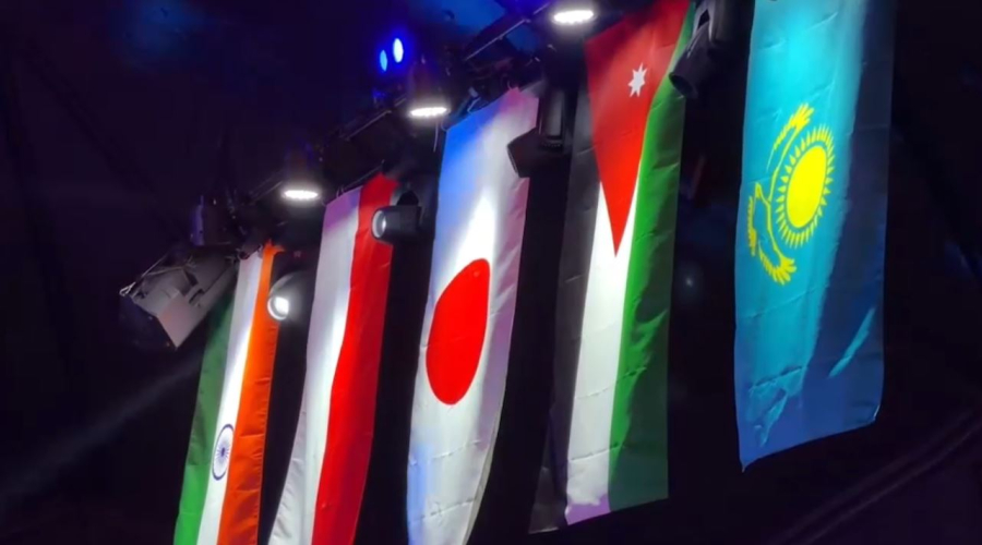 Бес боксшымыз алтынға таласады. LIVE