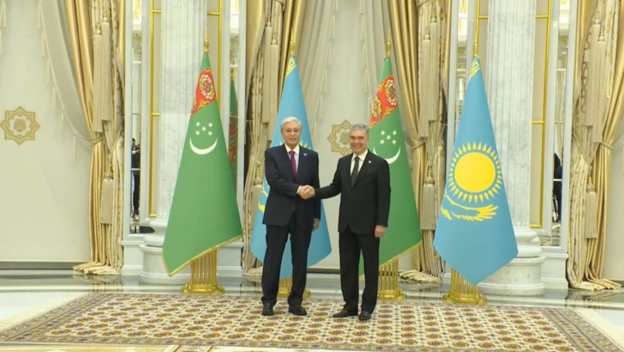 Президент Ашхабад қаласына барды