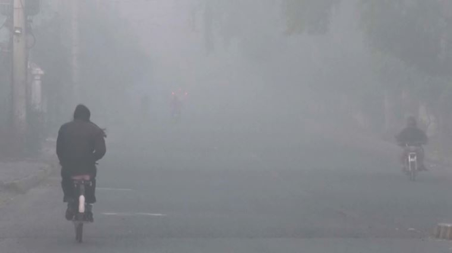 Густой смог накрыл провинцию Пакистана