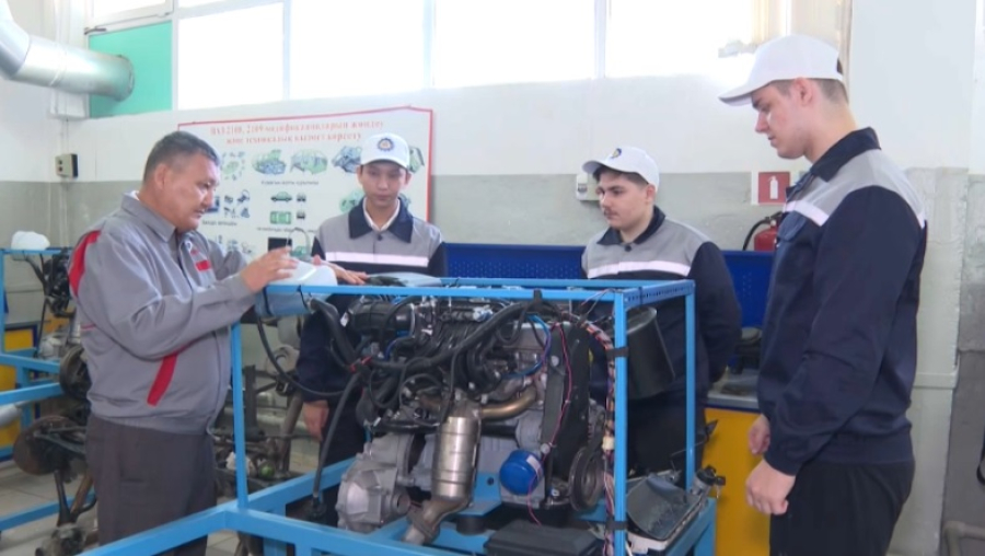 Свыше полумиллиона студентов учатся в 770 колледжах Казахстана