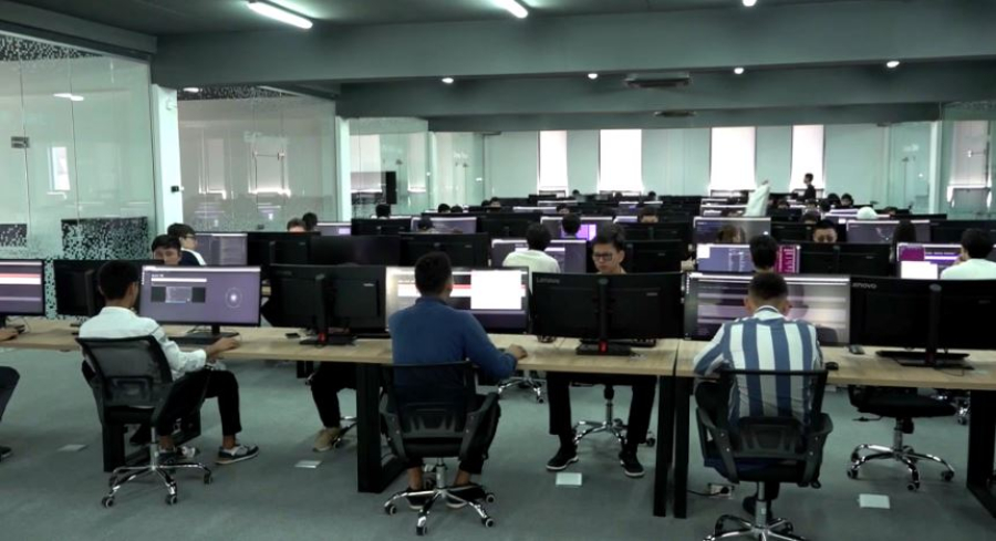 Студенттер ЖИ дағдыларын меңгеріп жатыр