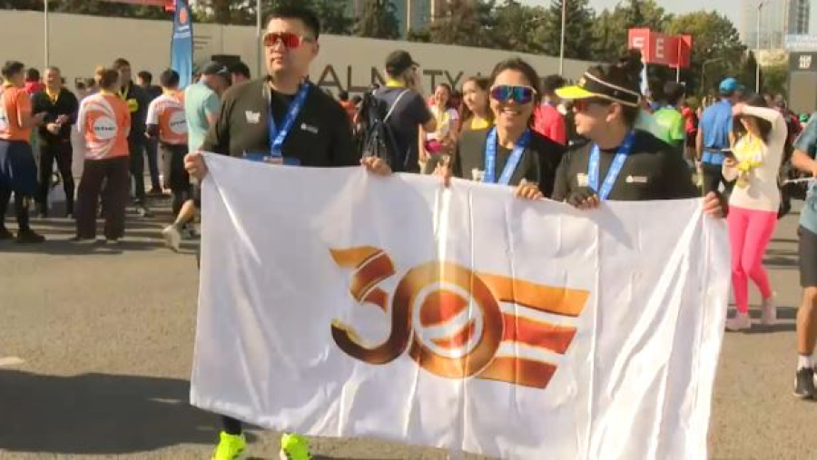 Almaty Marathon собрал тысячи бегунов