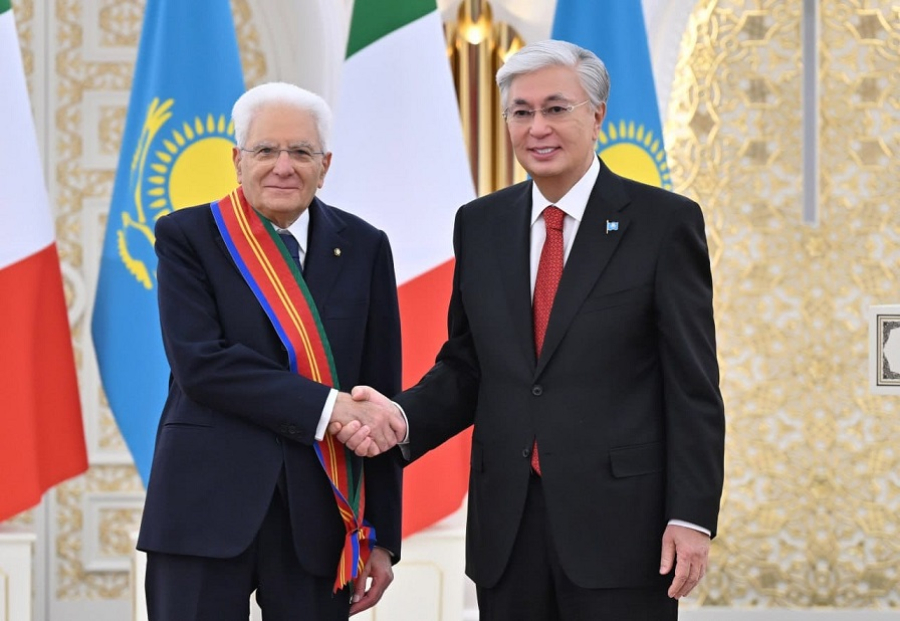 Глава государства наградил орденом Президента Италии