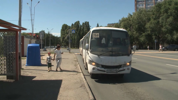 «Коптящие» автобусы снимают с маршрутов в Усть-Каменогорске