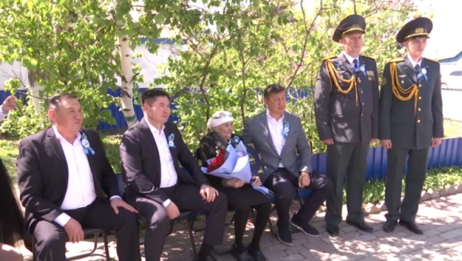 Поздравительное письмо от Президента вручили ветерану войны