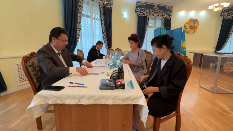 Курултай – 2026: голосование на участке в Бишкеке