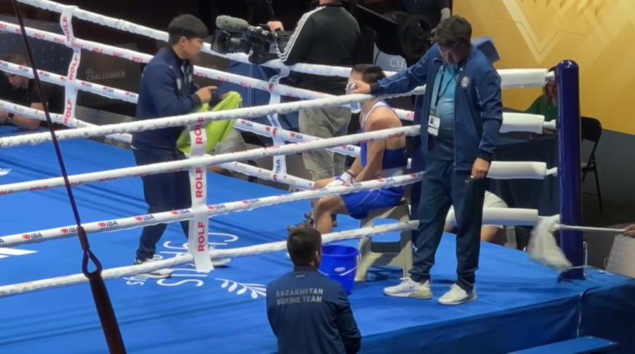 ЧМ по боксу: казахстанцы выиграли пять боёв