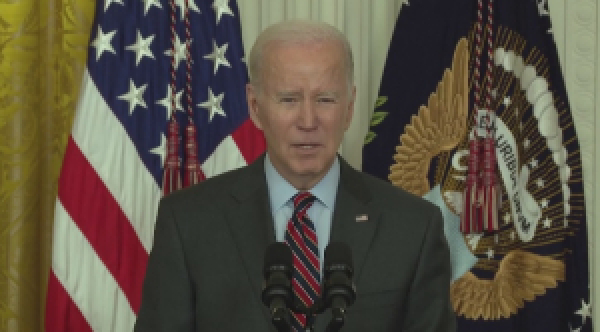 Джо Байден президент болу үшін таласты жалғастырады