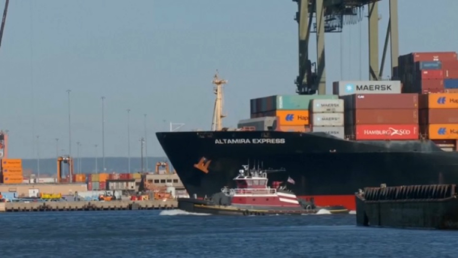 Трамп планирует ввести налог на въезд торговых судов в порты США