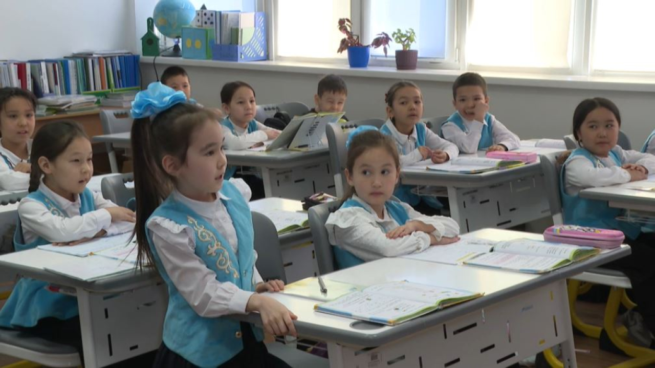 Новую цифровую модель аттестации педагогов внедряют в Казахстане