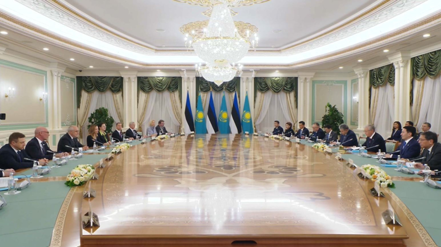 Қазақстан мен Эстония құны $517 млн тең 11 құжатқа қол қойылды