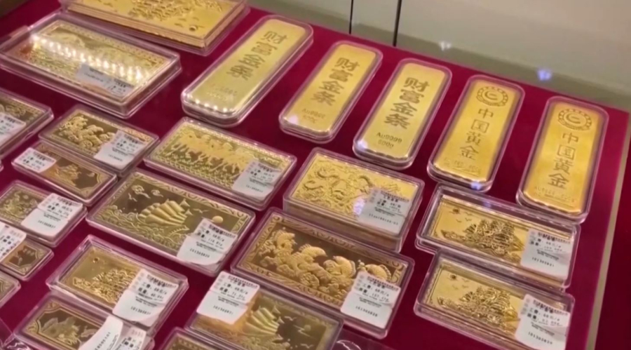 Әлемде алтын қымбаттап жатыр