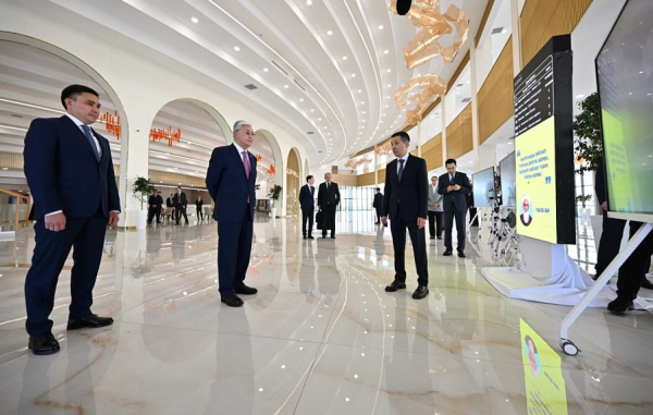 Глава государства ознакомился с деятельностью Tulip Hall