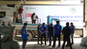 Алматылық депутаттар СҚО-ға жиырма тонна көмек жіберді