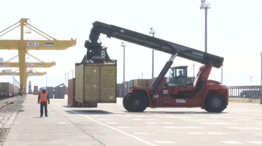 Объем грузопотока вырос почти на 50%