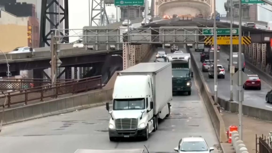 Как в мире решают проблему перегруженного транспорта на дорогах