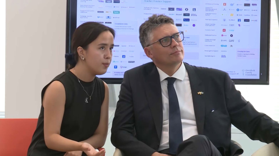 AI-SANA: Астанада ЖИ дамыту мәселесі талқыланды