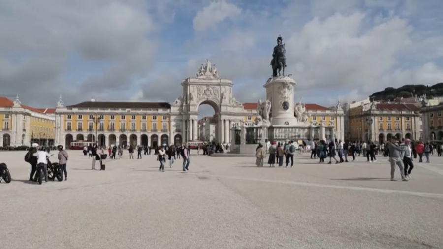 Португалияда мемлекеттік қызметкерлер ереуілге шықты