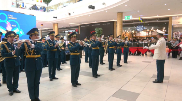 Әскерилер әсерлі концерт пен көрме ұйымдастырды
