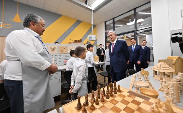 Қ.Тоқаев Шымкенттегі №2 Оқушылар сарайын аралап көрді