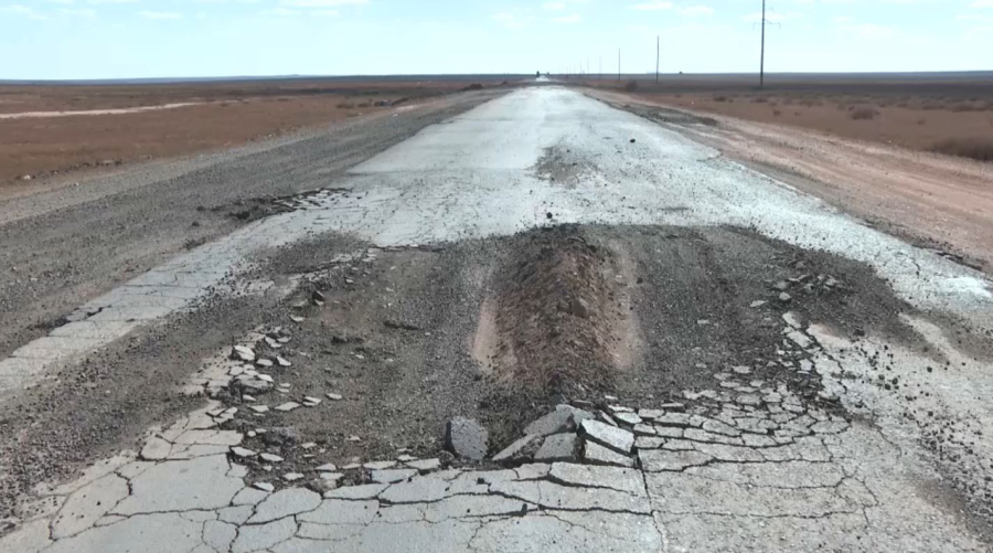 Ұлытау облысында тарихи орындарға баратын жол бұзылды
